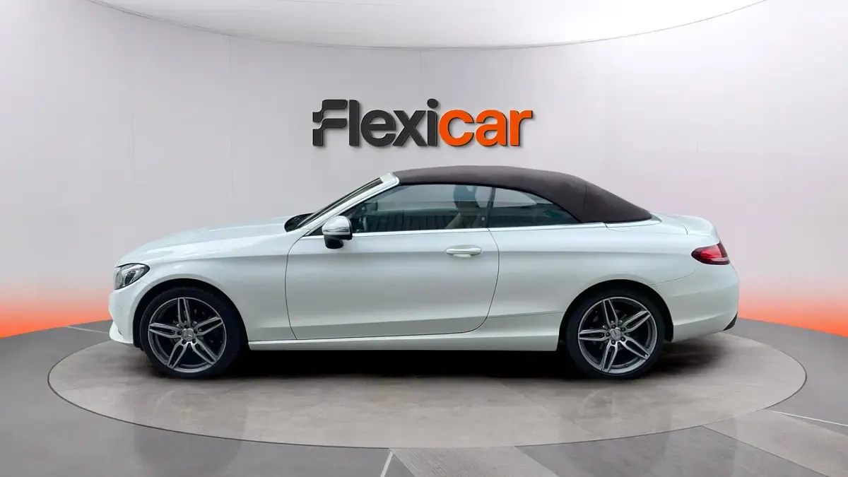 Usado Mercedes C220 170 CV (125 kW) 2017 Blanco Descapotable