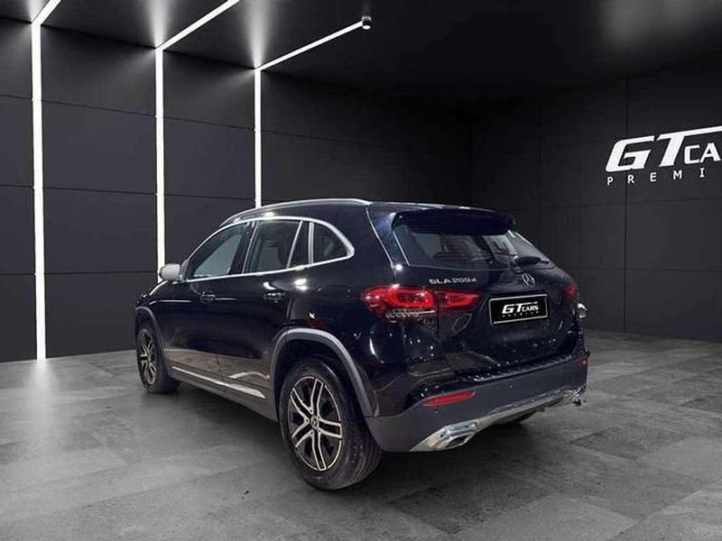 Usado Mercedes GLA200 Progressive 150 CV (110 kW) 2023 Negro SUV