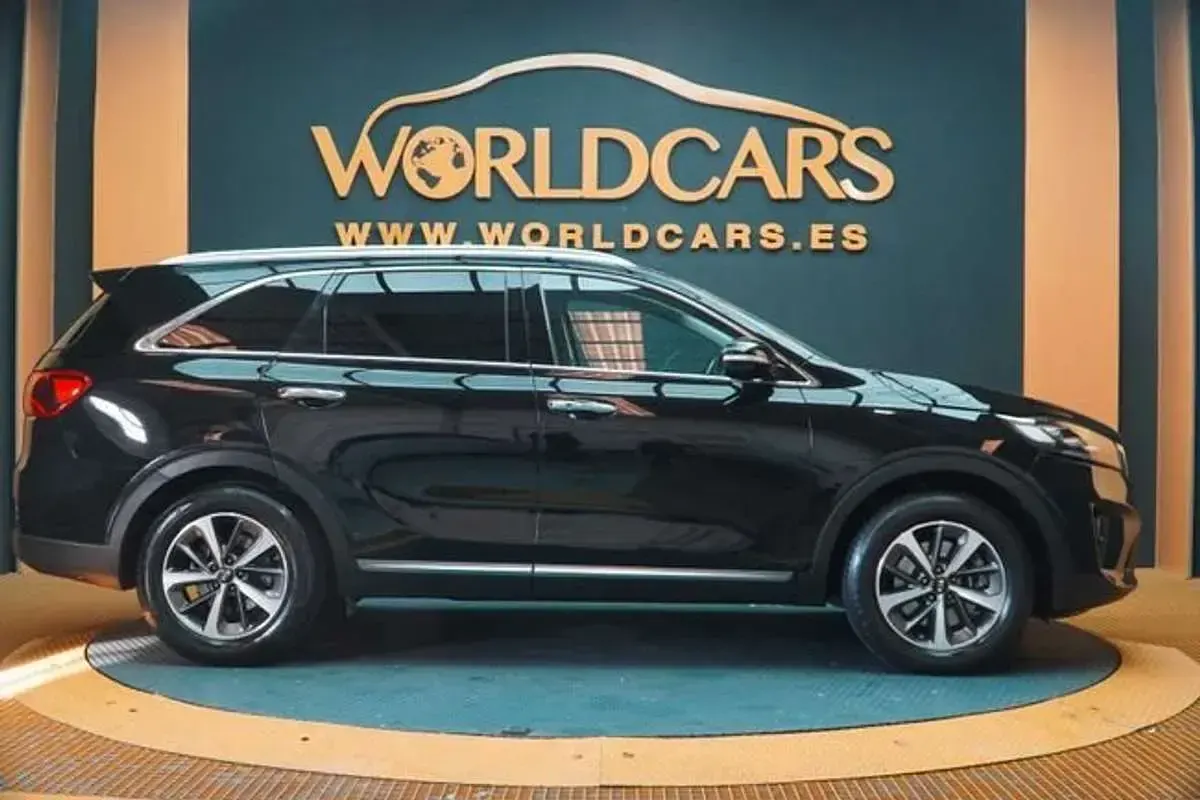 Usado Kia Sorento 200 CV (147 kW) 2019 Negro SUV