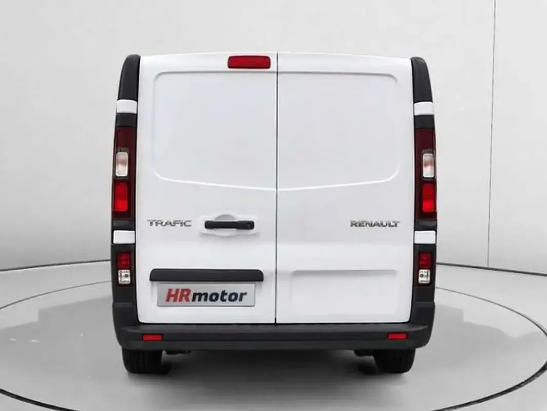 Usado Renault Trafic 116 CV (85 kW) 2016 Blanco Monovolumen