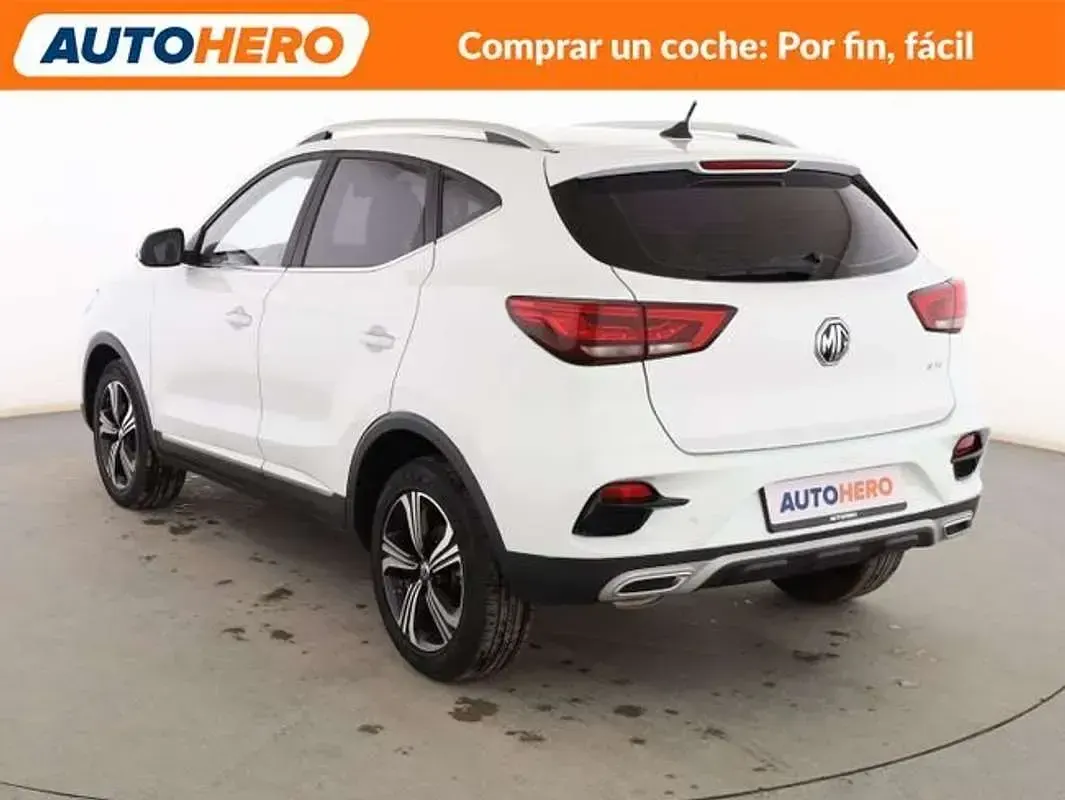 Usado MG ZS Comfort 106 CV (77 kW) 2023 Blanco SUV