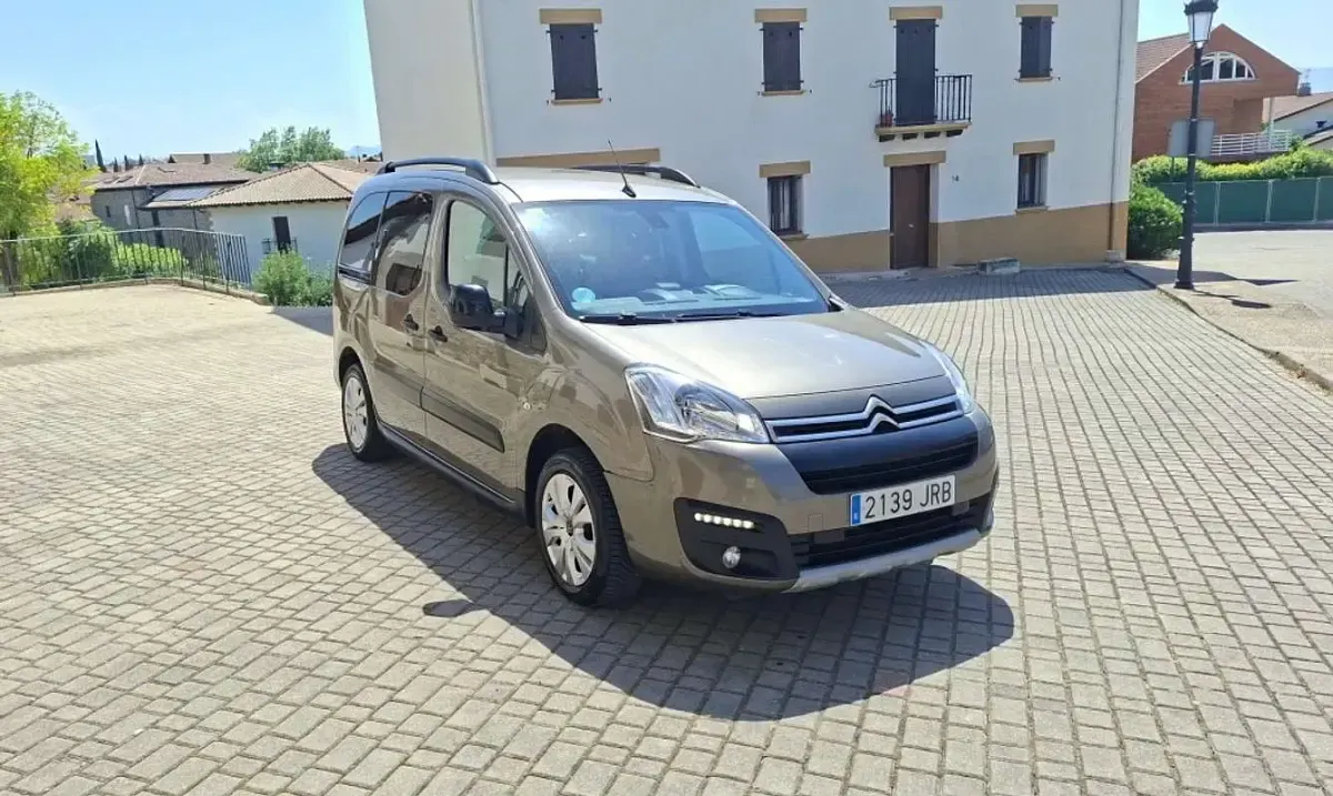Usado Citroën Berlingo 99 CV (72 kW) 2016 Monovolumen
