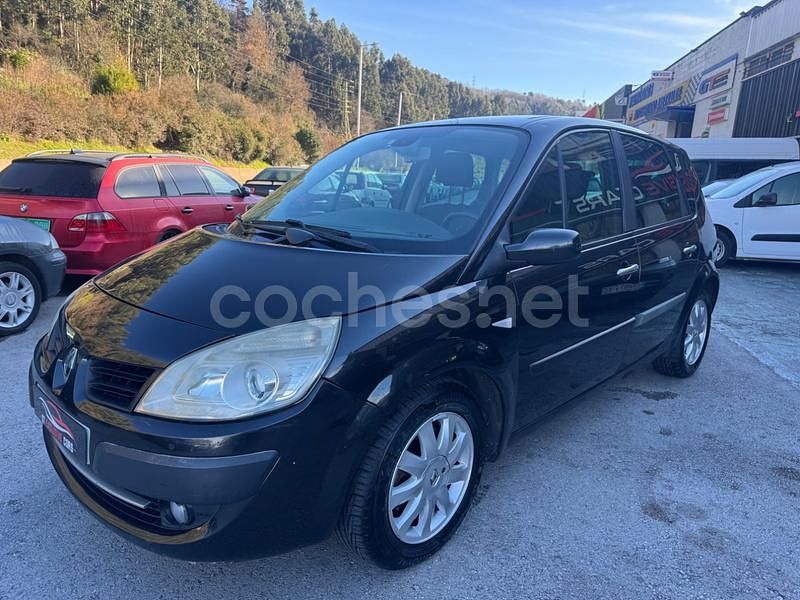 Usado Renault Scénic II Privilege 105 CV (77 kW) 2007 Negro Monovolumen