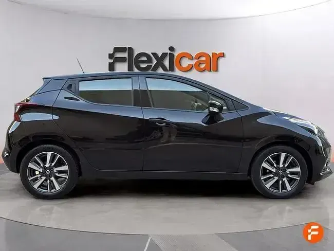 Usado Nissan Micra Acenta 73 CV (53 kW) 2017 Negro Utilitario