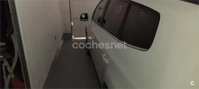 Usado Chevrolet Orlando LTZ 163 CV (119 kW) 2011 Blanco Monovolumen