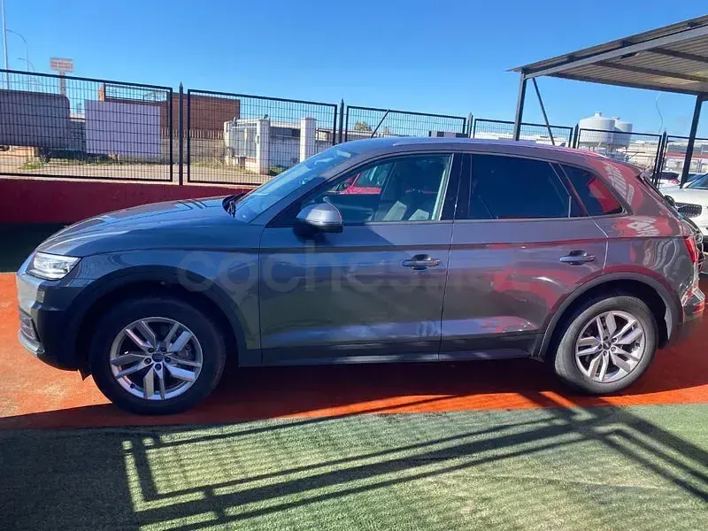 Usado Audi Q5 Premium 163 CV (119 kW) 2019 Gris / plata SUV