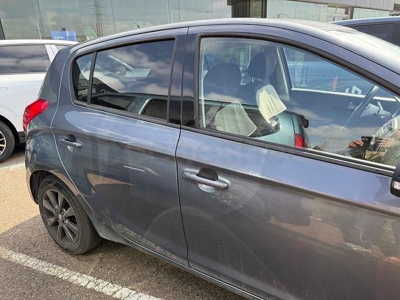 Usado Hyundai i20 84 CV (61 kW) 2014 Azul Utilitario