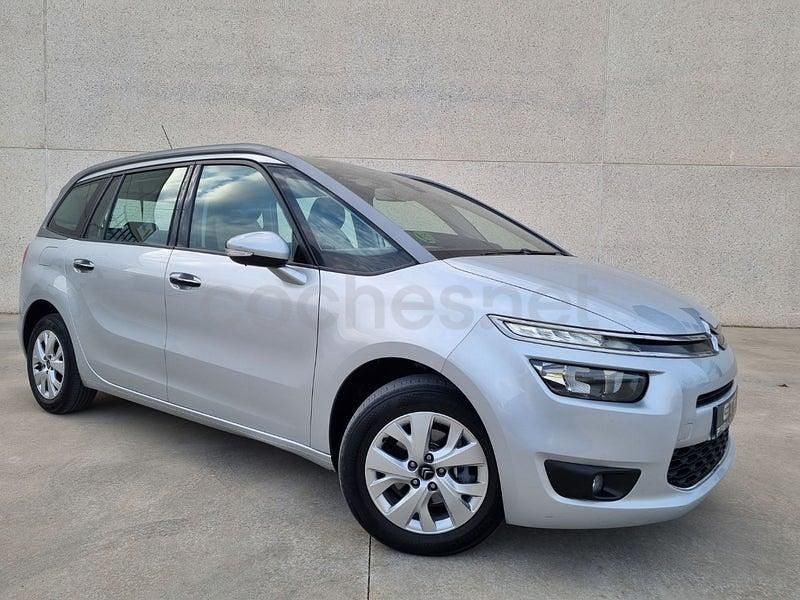 Usado Citroën Grand C4 Picasso Feel 120 CV (88 kW) 2016 Gris / plata Monovolumen