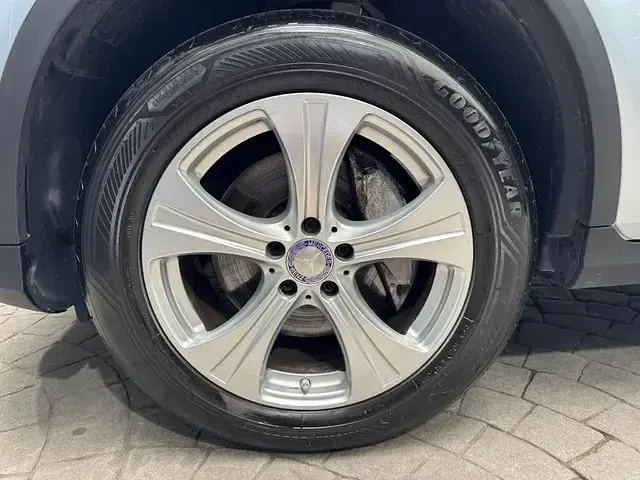 Usado Mercedes GLC250 204 CV (150 kW) 2016 Gris / plata SUV