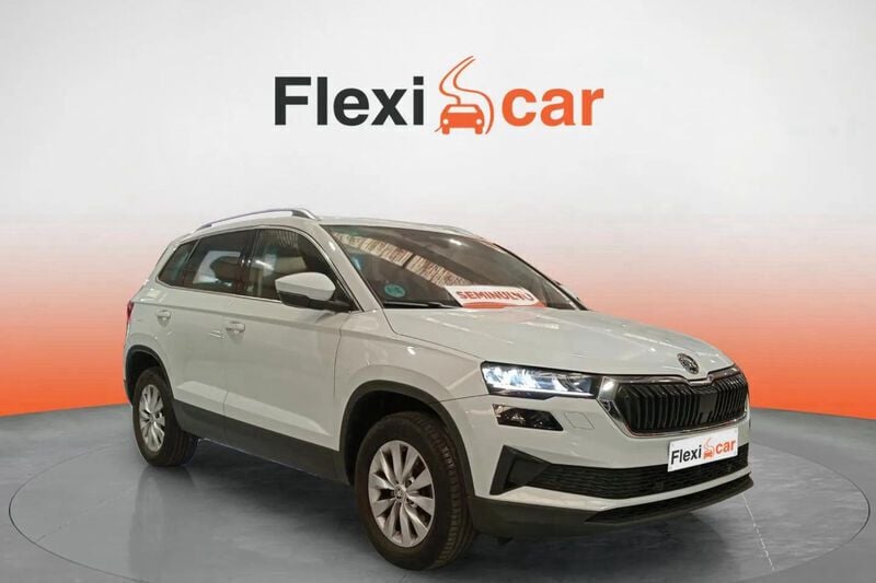 Blanco Usado 2023 Skoda Karoq Ambition SUV | 19.490 € (Super precio) - Imagen 1/4
