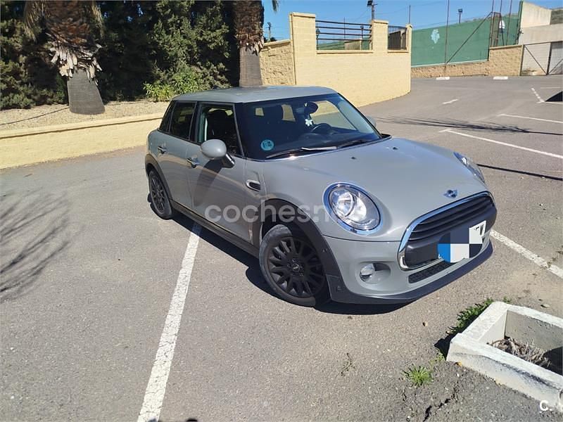 Usado Mini One D 95 CV (69 kW) 2018 Gris / plata Utilitario