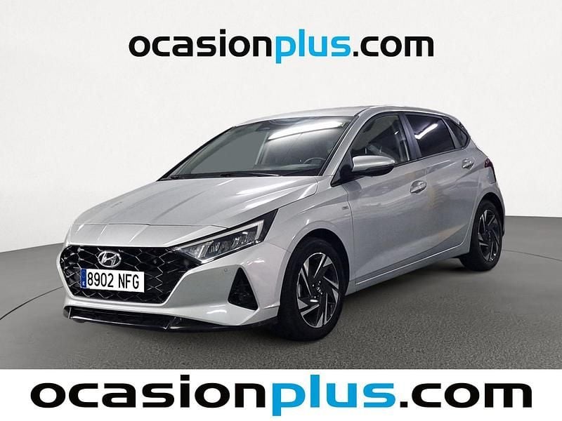 Gris plata Usado 2021 Hyundai i20 Utilitario | 13.137 € (Buen precio) - Imagen 1/4