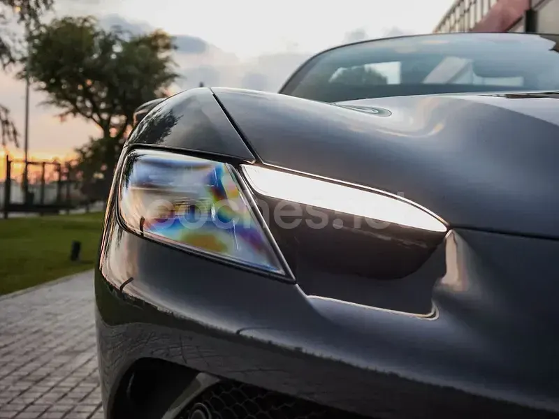 Usado Ferrari 296 831 CV (611 kW) 2024 Gris / plata Coupe