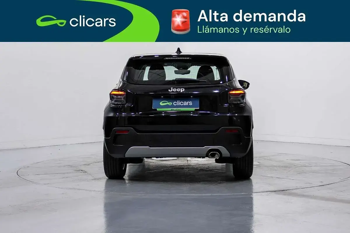Usado Jeep Avenger Altitude 101 CV (74 kW) 2025 Negro SUV