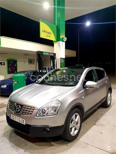 Usado Nissan Qashqai Acenta 150 CV (110 kW) 2008 Gris / plata SUV