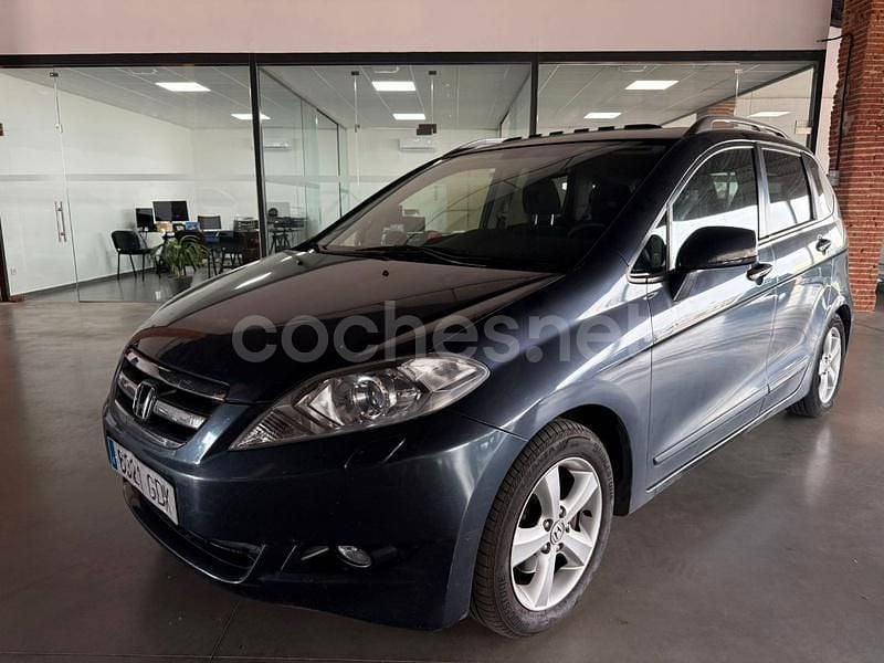 Usado Honda FR-V Executive 140 CV (102 kW) 2008 Gris / plata Monovolumen