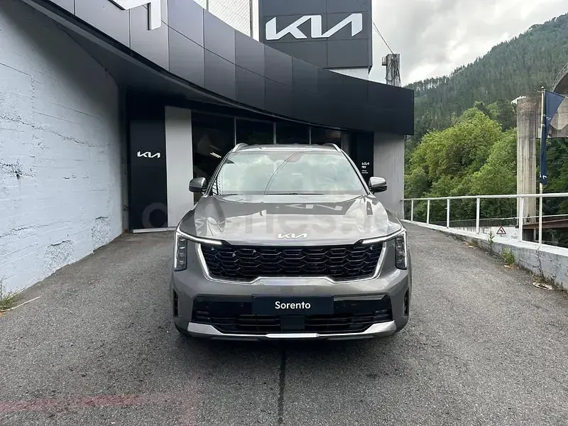 Nuevo Kia Sorento 252 CV (185 kW) 2026 Gris / plata SUV