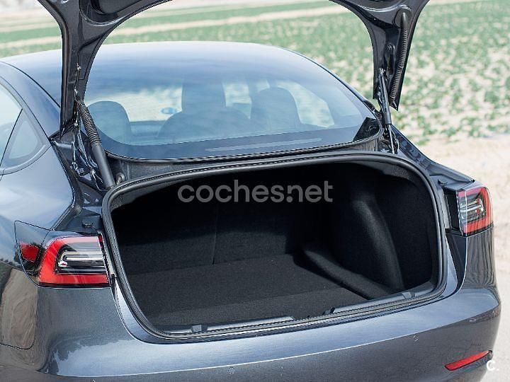 Eléctrico Usado 2022 Tesla Model 3 Berlina | 31.500 € (Precio justo) - Imagen 1/4