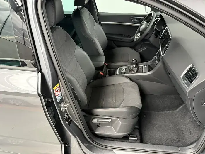 Nuevo Seat Ateca FR 115 CV (84 kW) 2026 Gris SUV