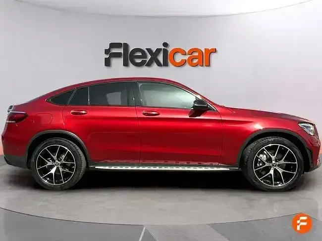 Usado Mercedes GLC300e 320 CV (235 kW) 2020 Rojo SUV