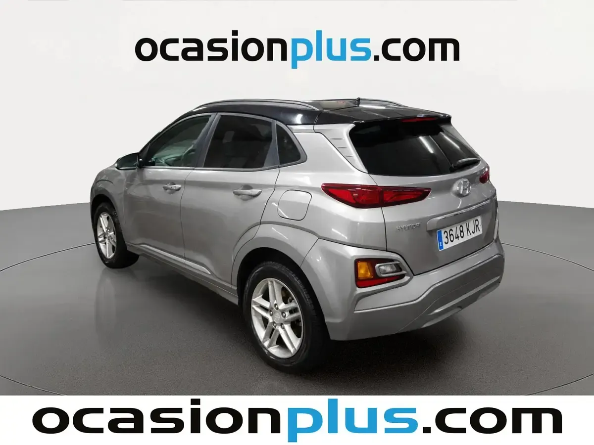 Usado Hyundai Kona 120 CV (88 kW) 2018 Gris SUV