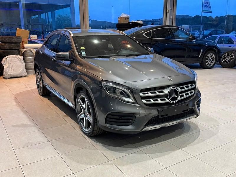 Usado Mercedes GLA220 177 CV (130 kW) 2019 Gris / plata SUV