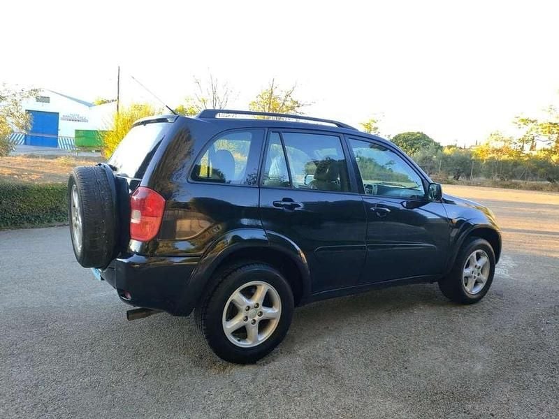 Usado Toyota RAV4 Luna 150 CV (110 kW) 2000 Negro SUV