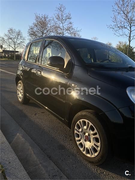 Usado Fiat Panda 69 CV (50 kW) 2020 Negro Utilitario