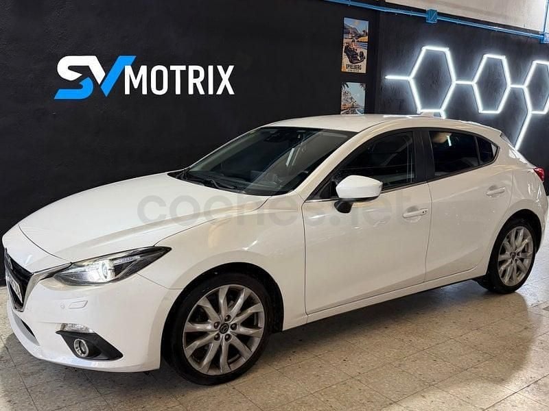 Usado Mazda 3 Luxury 150 CV (110 kW) 2015 Blanco Berlina