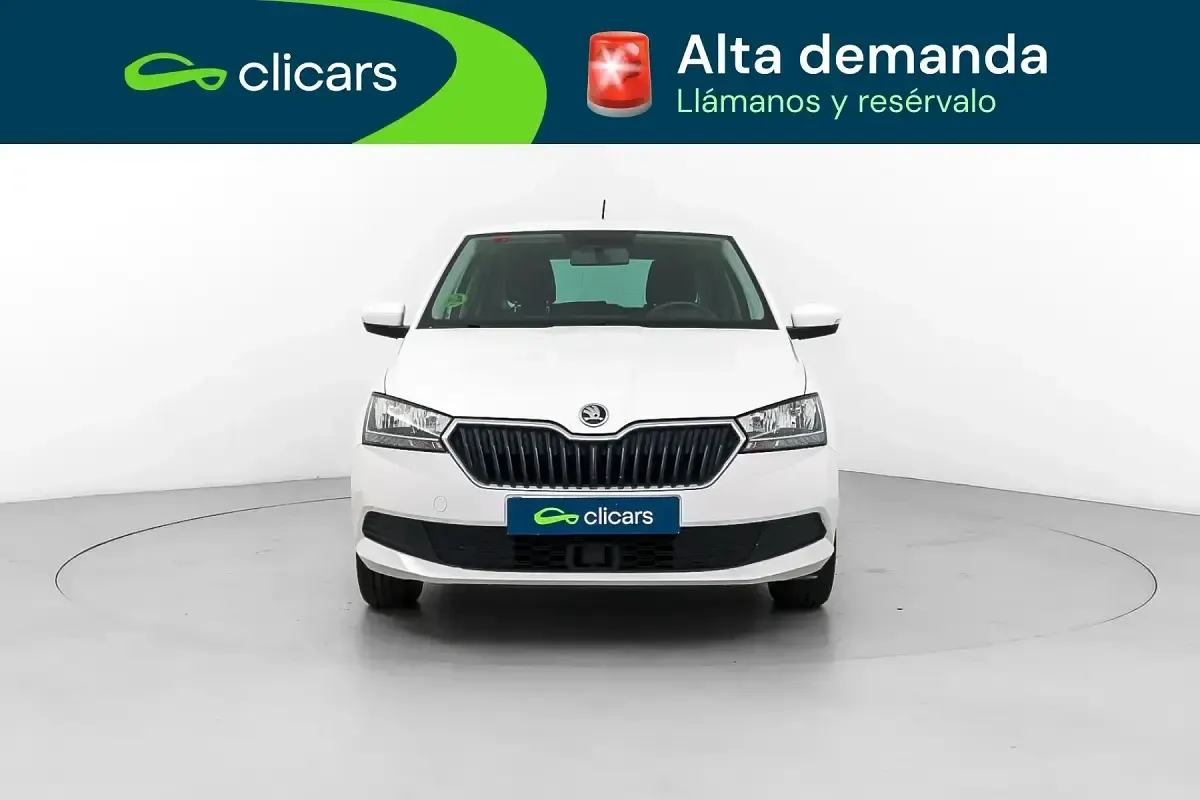 Usado Skoda Fabia Ambition 75 CV (55 kW) 2019 Blanco Utilitario