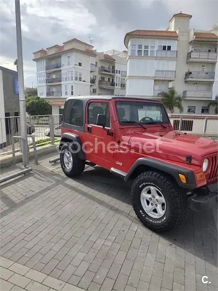 Usado Jeep Wrangler 177 CV (130 kW) 2002 Rojo SUV