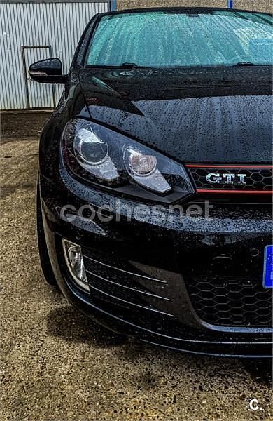 Usado VW Golf VI GTI 210 CV (154 kW) 2011 Negro Utilitario