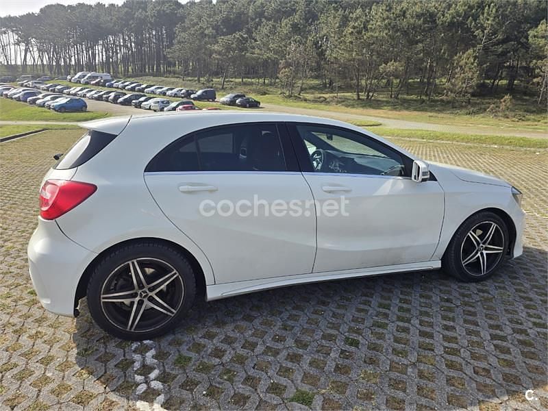 Usado Mercedes A200 AMG line 136 CV (100 kW) 2013 Blanco Berlina