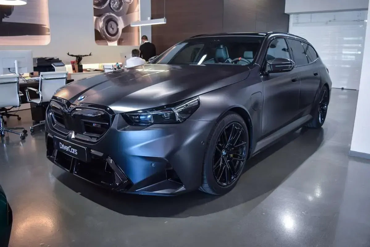 Usado BMW M5 Comfort Edition 727 CV (534 kW) 2026 Negro Familiar