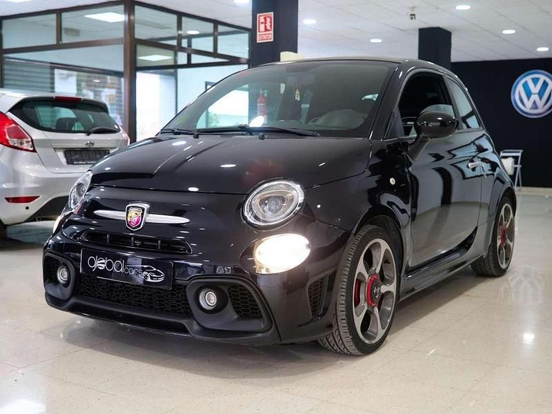 Usado Abarth 595 145 CV (106 kW) 2017 Negro Utilitario