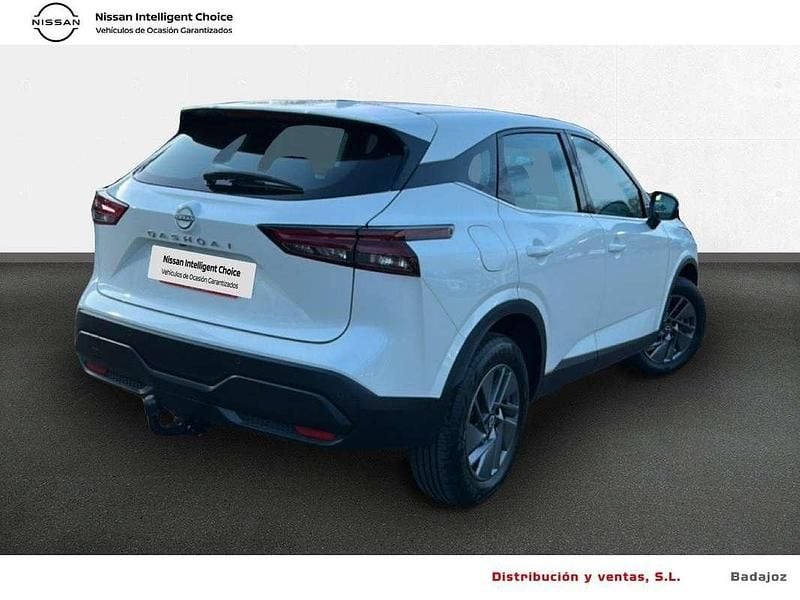 Begagnad Nissan Qashqai Acenta 140 HK (102 kW) 2023 Vit SUV