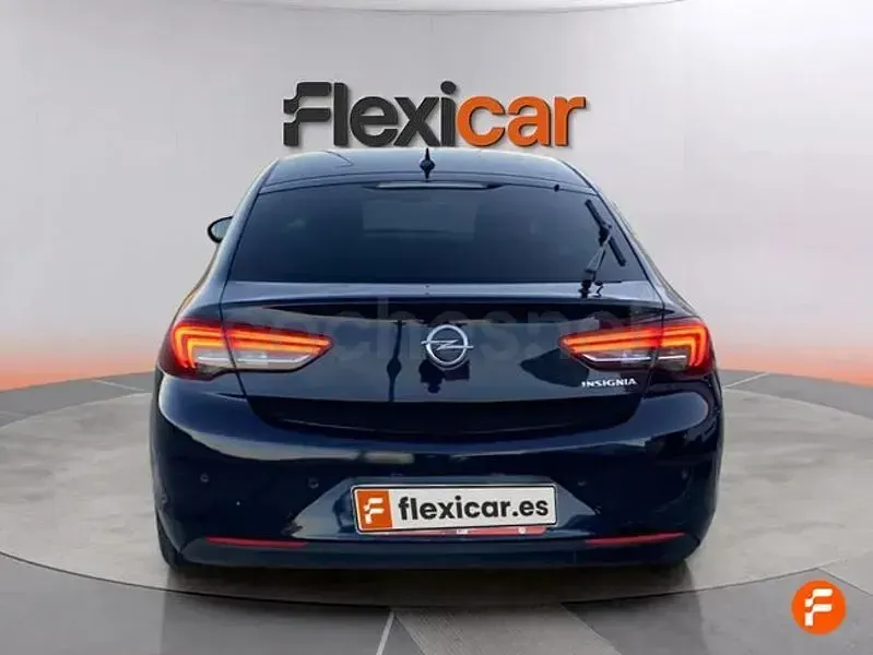 Usado Opel Insignia 136 CV (100 kW) 2019 Azul Berlina