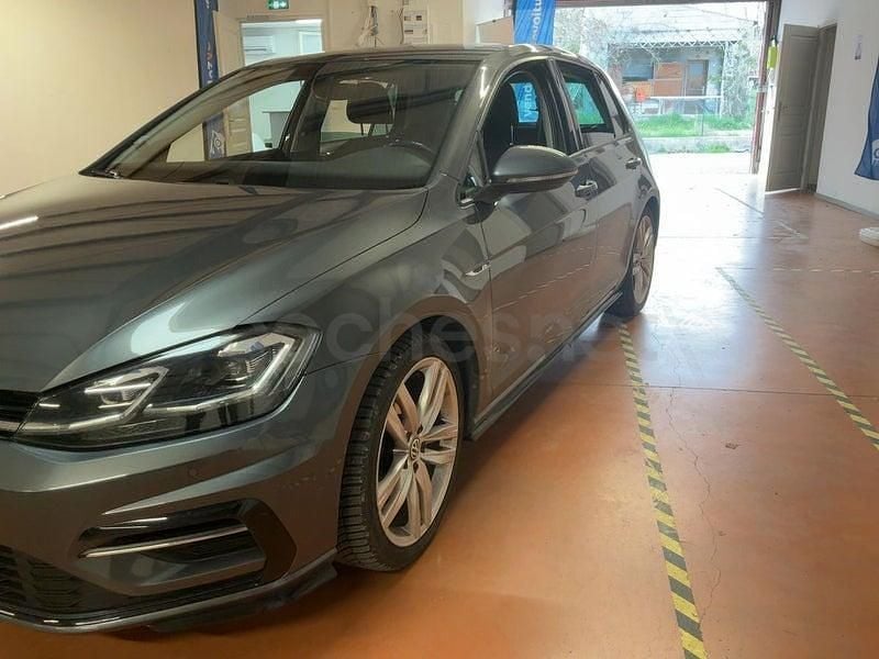 Usado VW Golf VII Sportline 150 CV (110 kW) 2018 Gris / plata Berlina