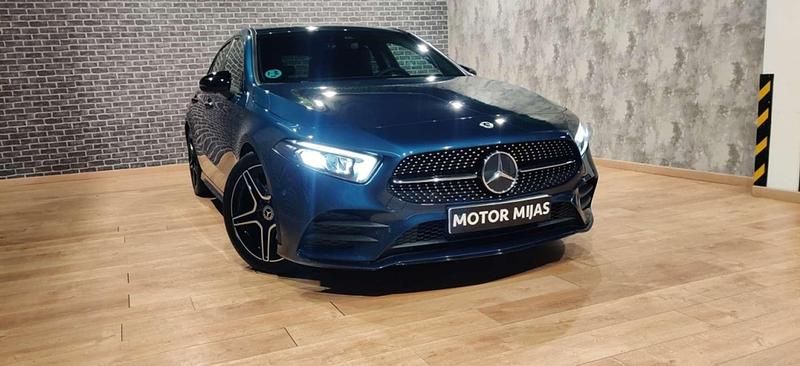 Usado Mercedes A200 Advanced 150 CV (110 kW) 2023 Azul Utilitario