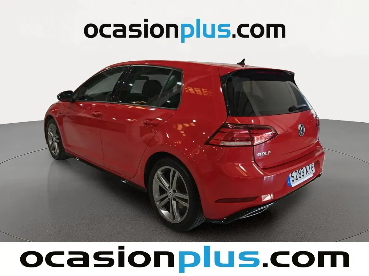 Usado VW Golf VII Sport 150 CV (110 kW) 2019 Rojo Utilitario