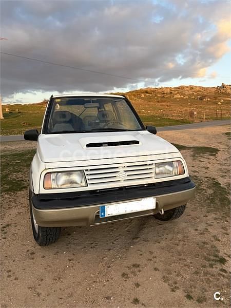 Usado Suzuki Vitara 75 CV (55 kW) 1999 Blanco SUV