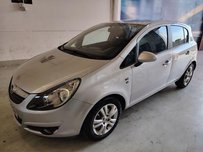 Usado Opel Corsa 95 CV (69 kW) 2010 Gris / plata Utilitario