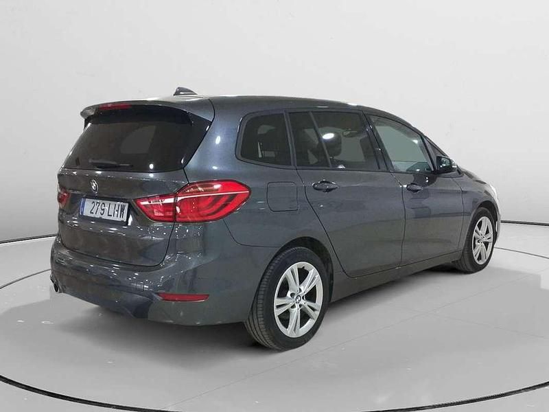 Usado BMW 216 Luxury Line 110 CV (80 kW) 2020 Gris Monovolumen