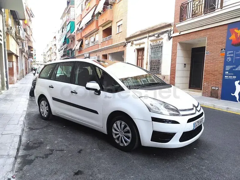 Usado Citroën C4 Picasso 112 CV (82 kW) 2011 Blanco Monovolumen