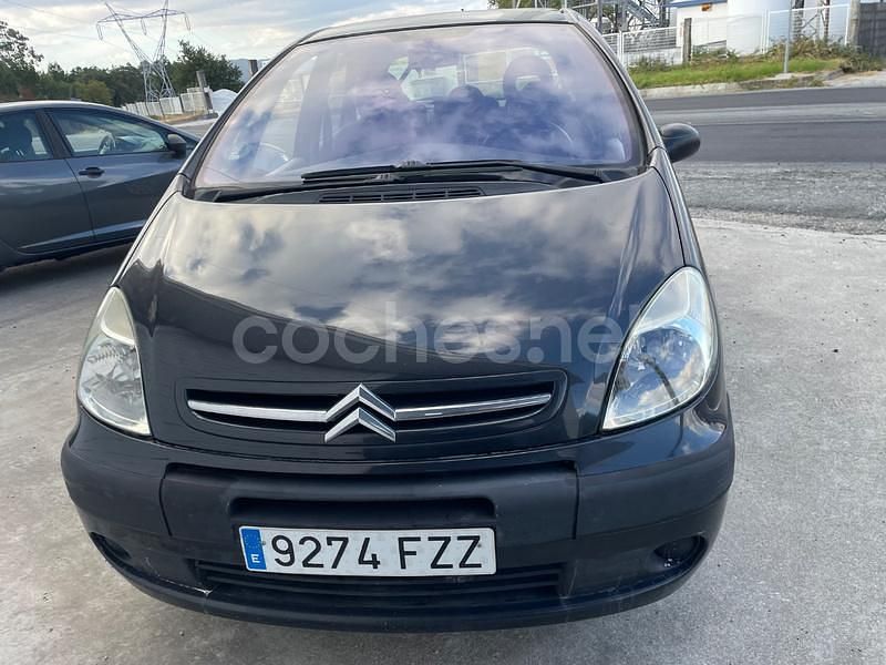 Usado Citroën Xsara Picasso Exclusive 110 CV (80 kW) 2007 Negro Monovolumen