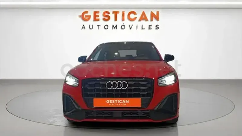 Usado Audi Q2 S-Line 150 CV (110 kW) 2021 Rojo SUV