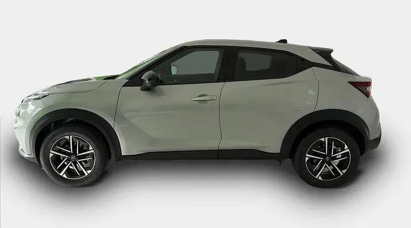 Usado Nissan Juke N-Connecta 114 CV (83 kW) 2024 Diamond silver metalizado SUV