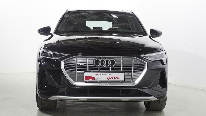 Usado Audi e-tron S-line plus 300 kW (408 CV) 2022 Negro SUV