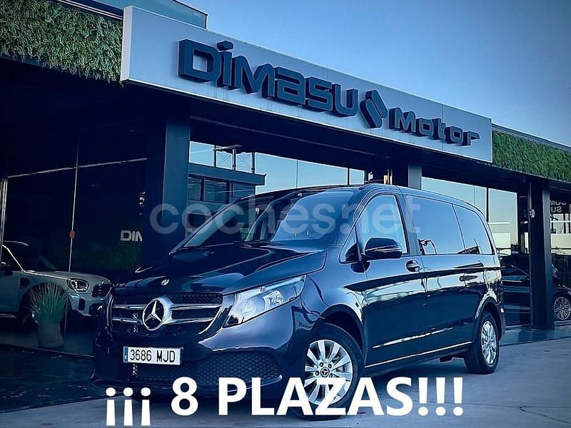 Gris / plata Usado 2023 Mercedes V220 Monovolumen | 53.990 € (Precio justo) - Imagen 1/4