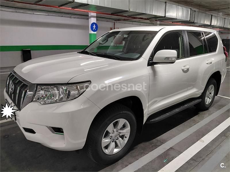 Blanco Usado 2023 Toyota Land Cruiser SUV | 68.000 € (Precio justo) - Imagen 1/4